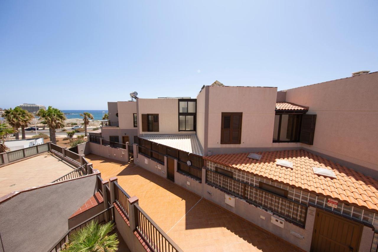 Medano4You The Wing Palace Tenerife เอลเมดาโน ภายนอก รูปภาพ